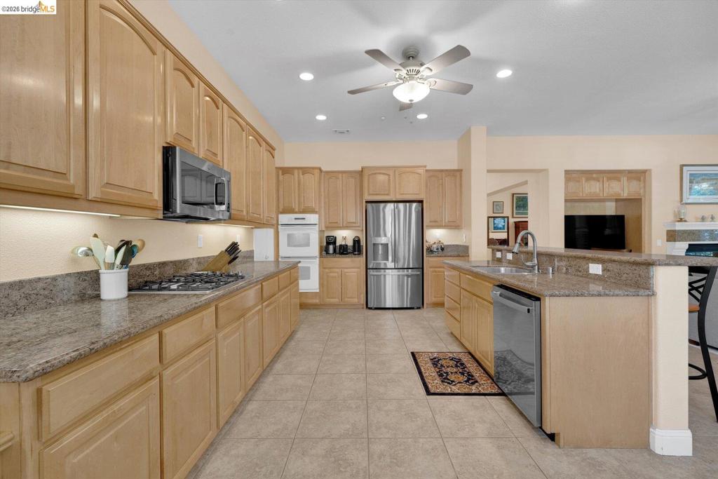 1161 Bacchini LN, Brentwood (CC), CA 94513