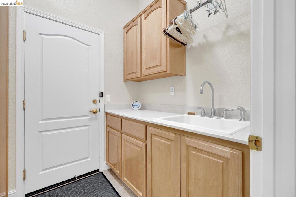 1161 Bacchini LN, Brentwood (CC), CA 94513