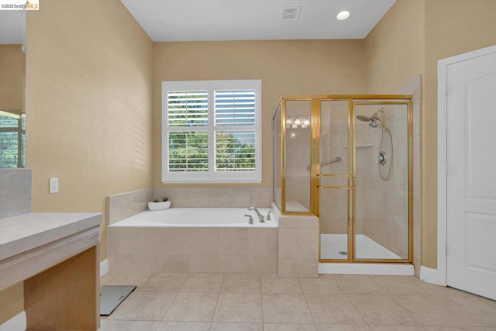 1161 Bacchini LN, Brentwood (CC), CA 94513