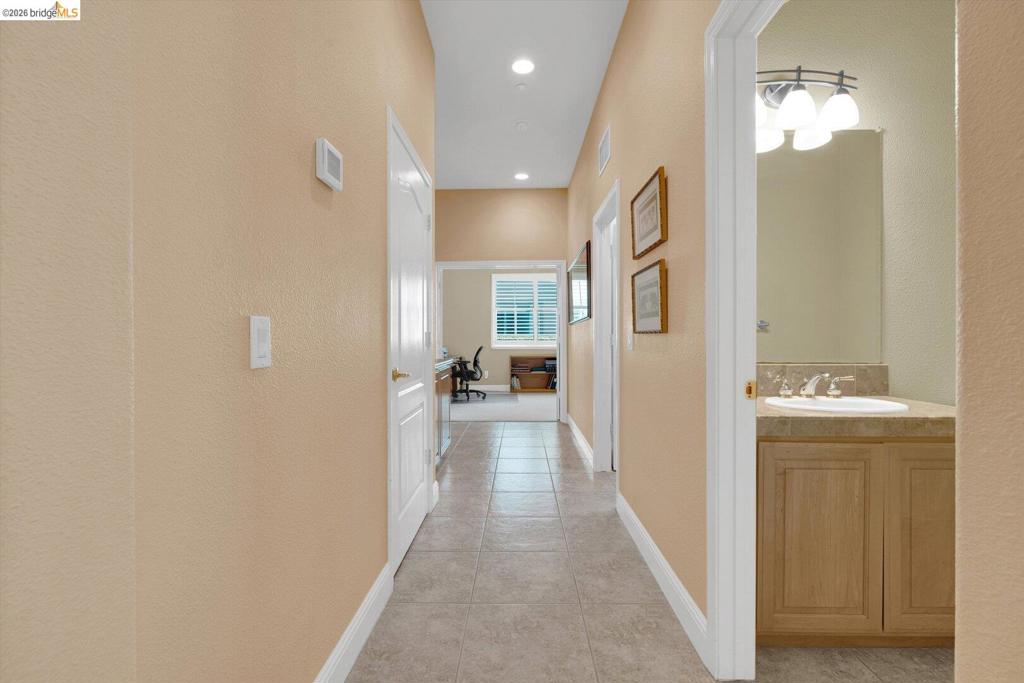 1161 Bacchini LN, Brentwood (CC), CA 94513