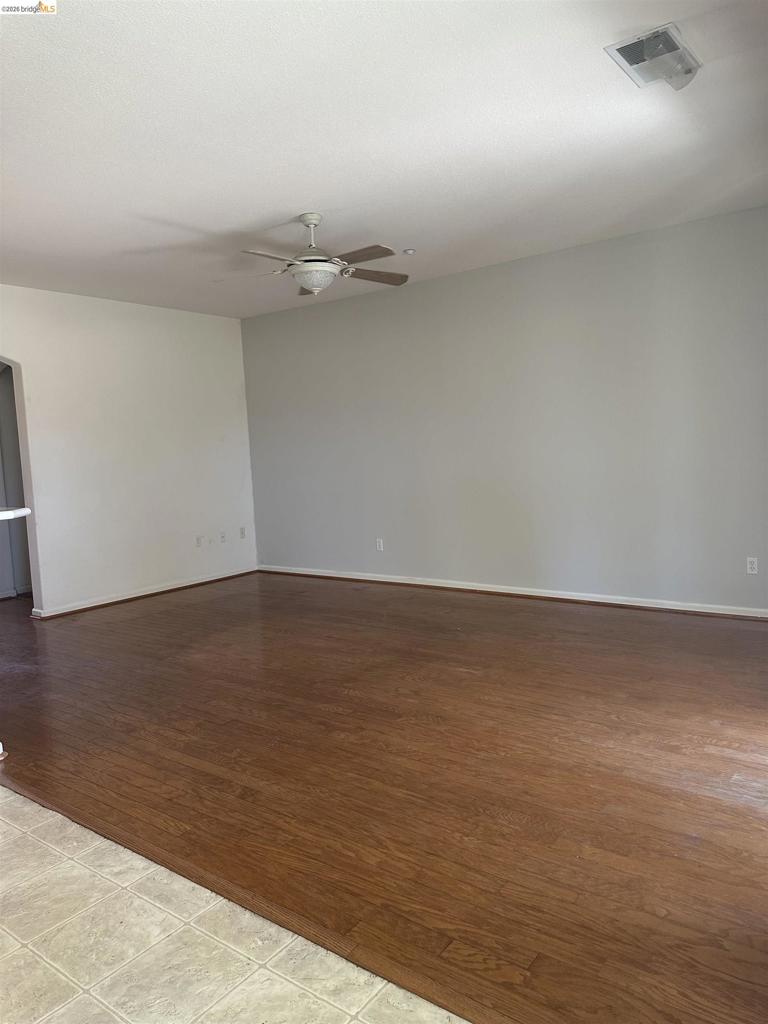 987 Centennial Dr, Brentwood (CC), CA 94513