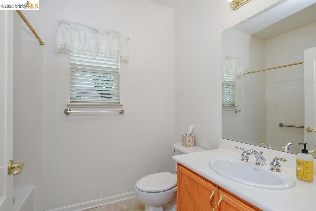 987 Centennial Dr, Brentwood (CC), CA 94513