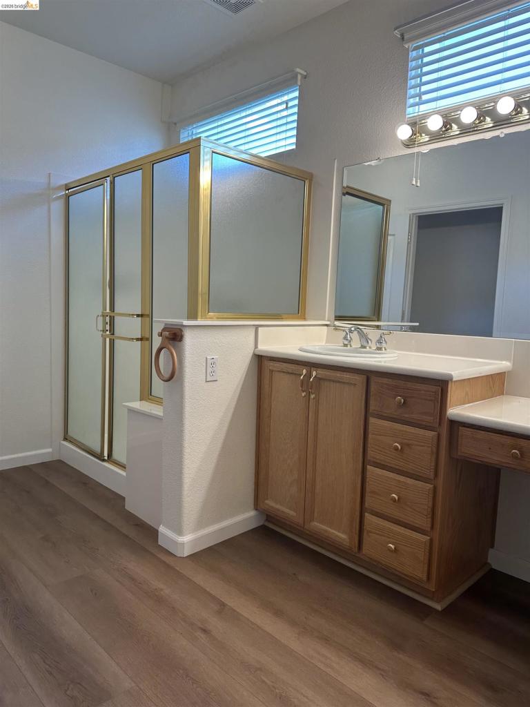 987 Centennial Dr, Brentwood (CC), CA 94513