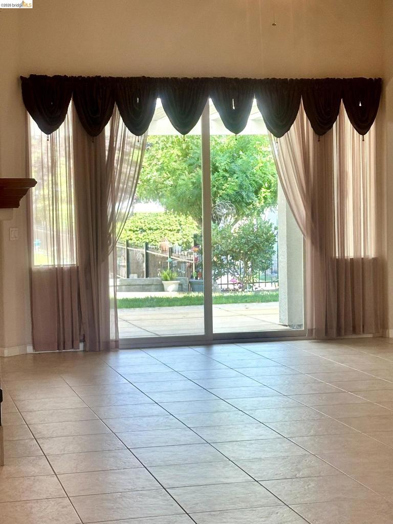 1116 Burghley Ln, Brentwood (CC), CA 94513