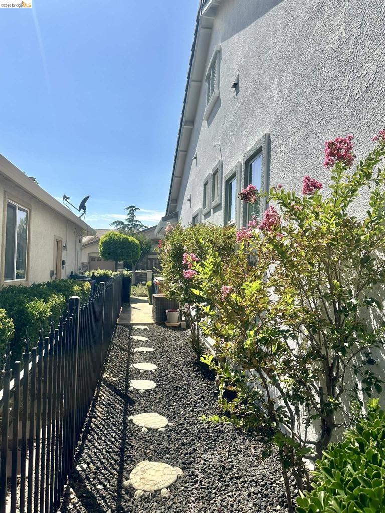 1116 Burghley Ln, Brentwood (CC), CA 94513