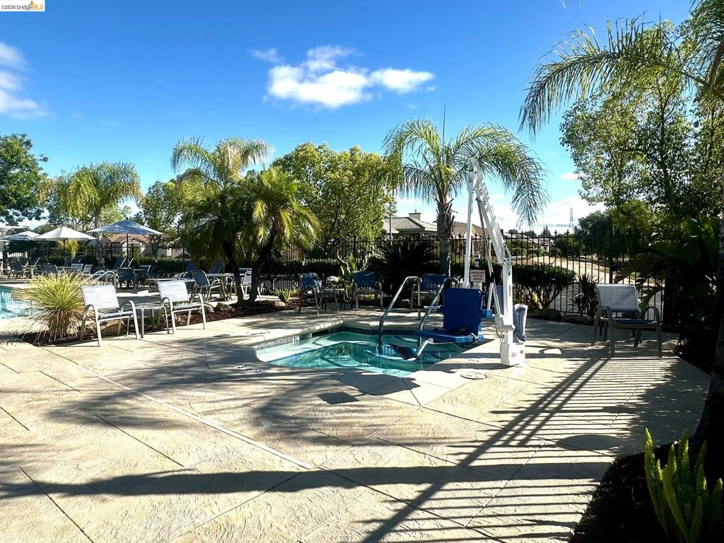 1116 Burghley Ln, Brentwood (CC), CA 94513