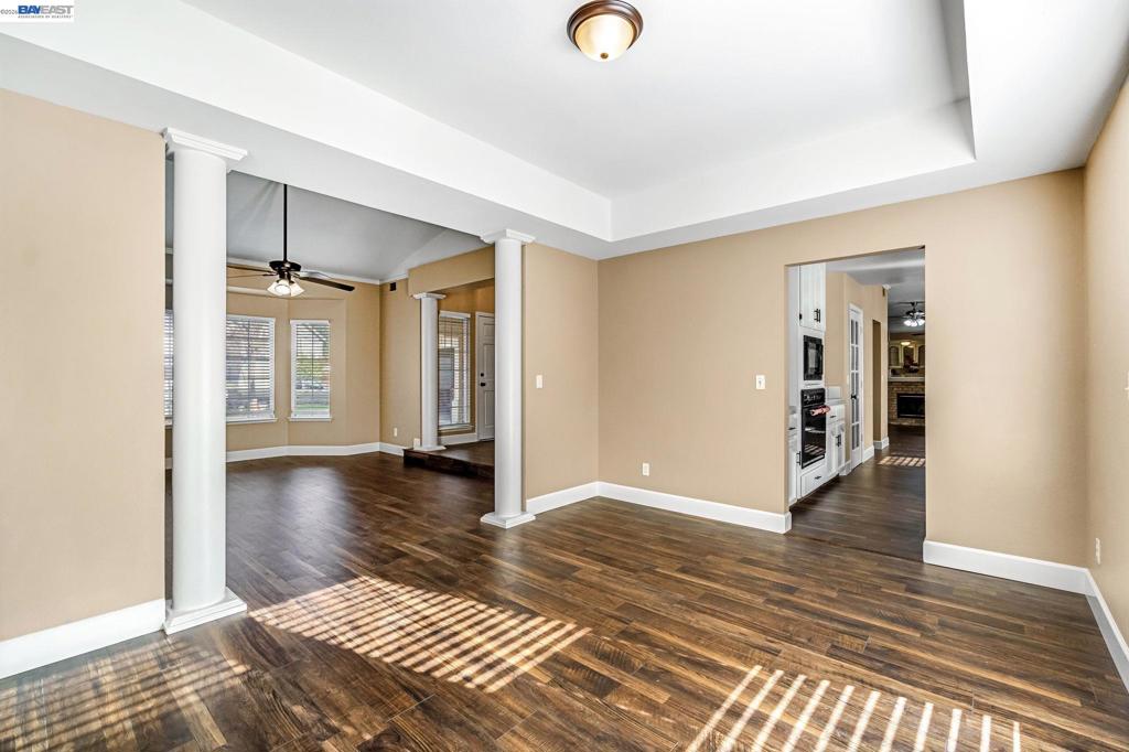 2034 Wrenwood Ave, Clovis, CA 93611