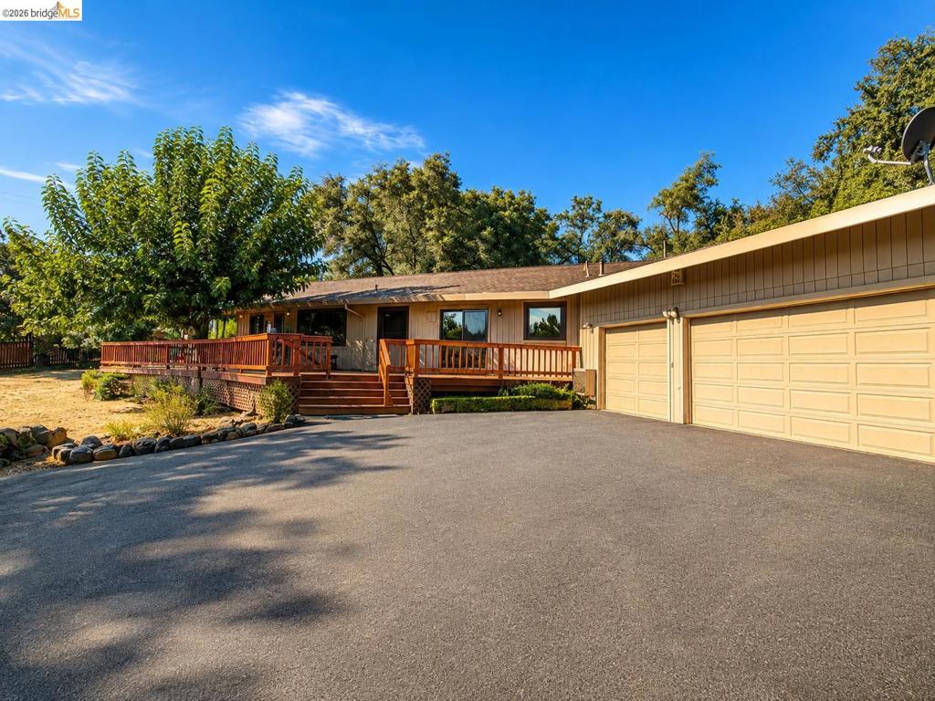 21010 Lancaster Ct, Sonora, CA 95370