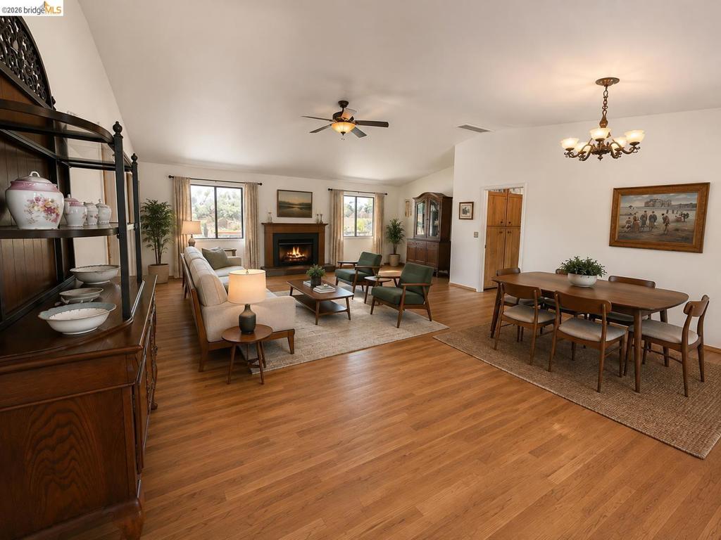 21010 Lancaster Ct, Sonora, CA 95370