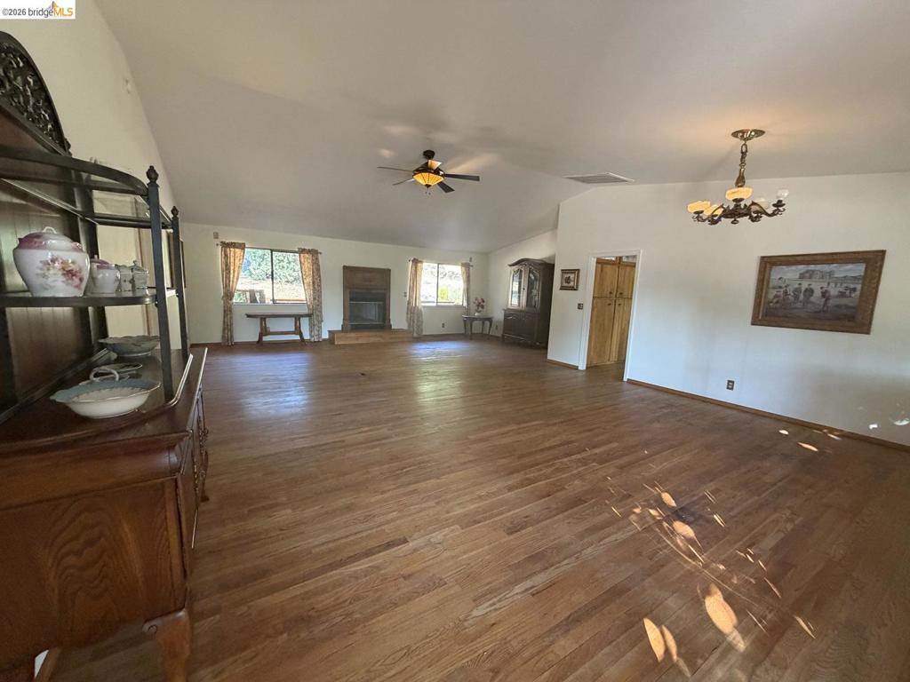 21010 Lancaster Ct, Sonora, CA 95370