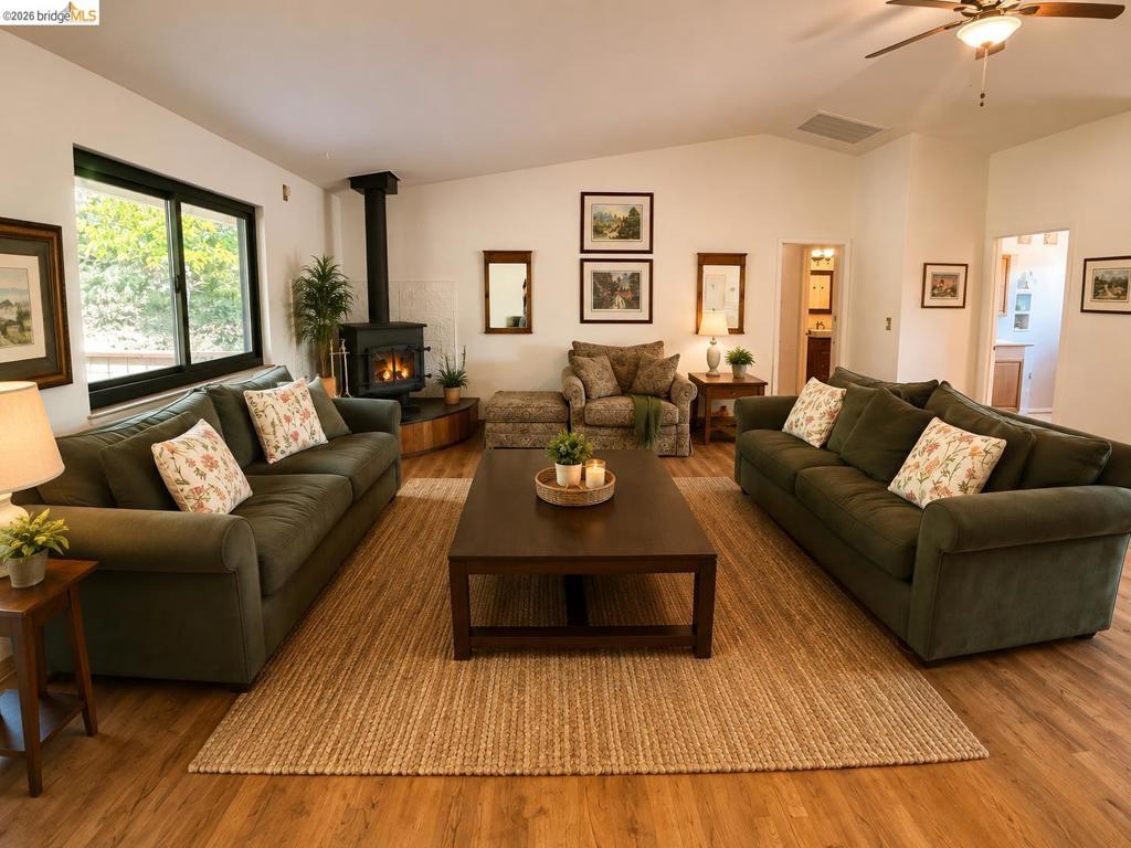 21010 Lancaster Ct, Sonora, CA 95370