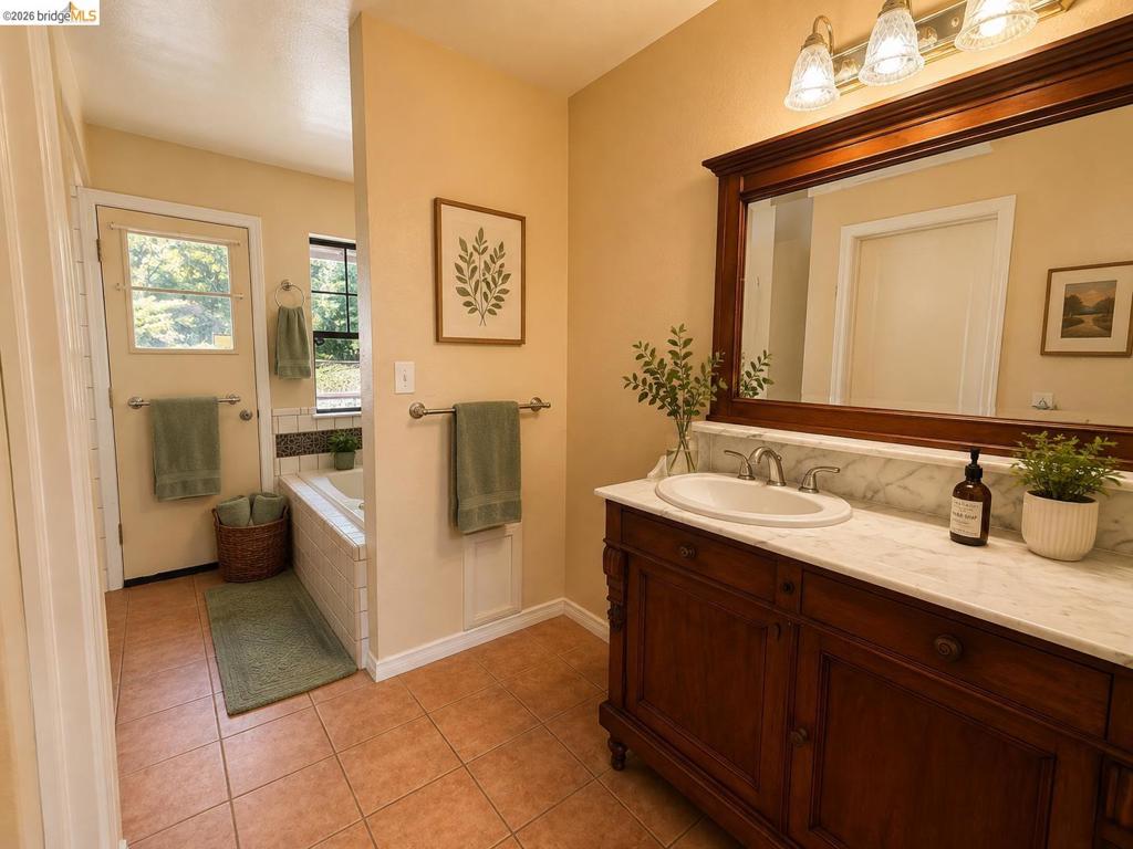 21010 Lancaster Ct, Sonora, CA 95370