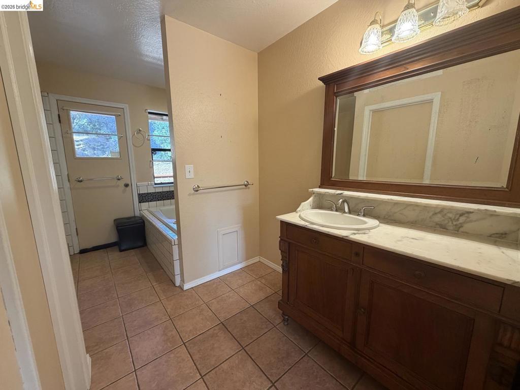 21010 Lancaster Ct, Sonora, CA 95370