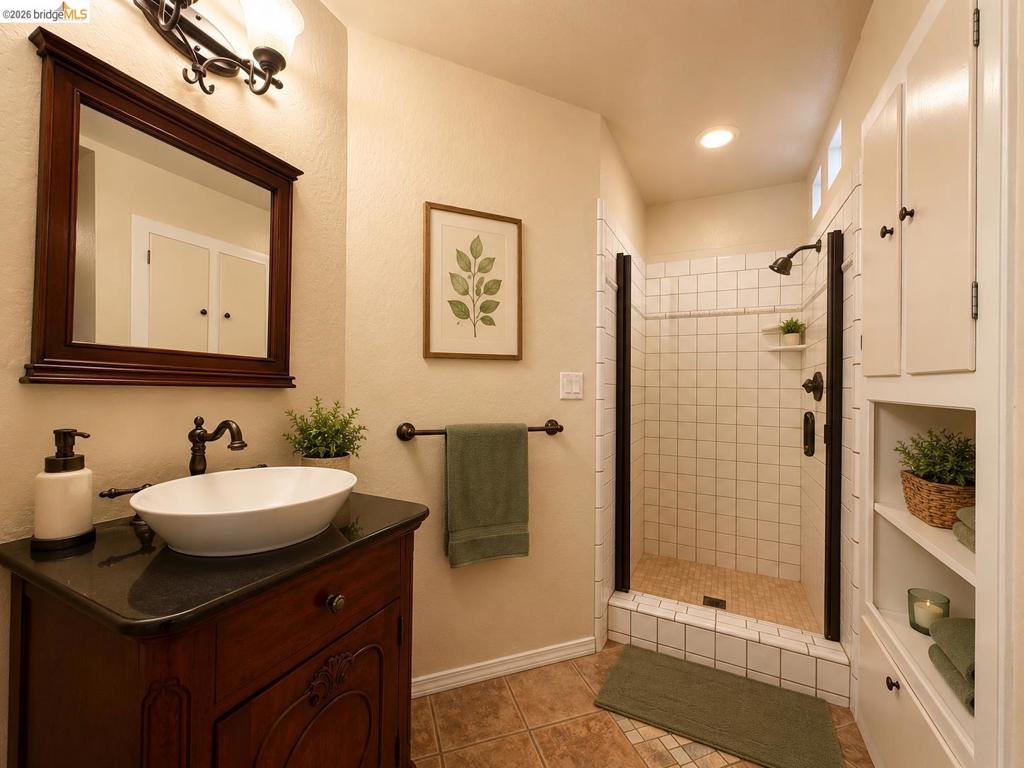 21010 Lancaster Ct, Sonora, CA 95370