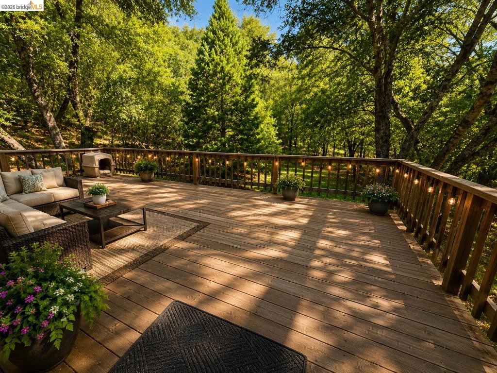 21010 Lancaster Ct, Sonora, CA 95370