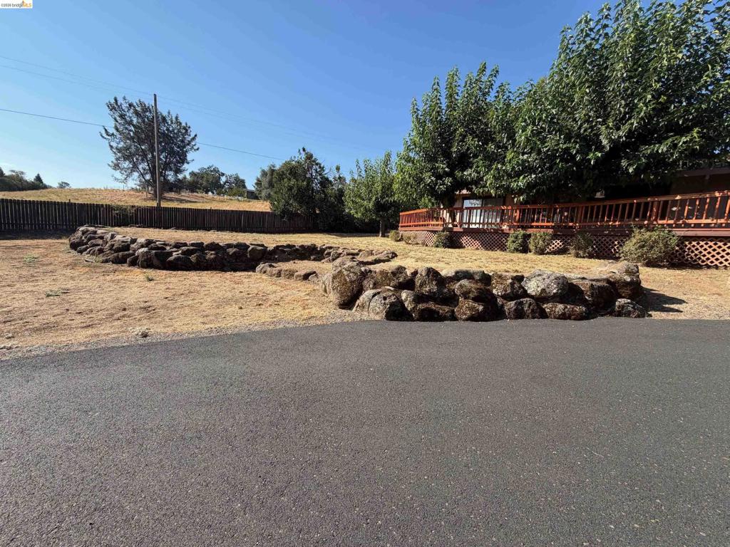 21010 Lancaster Ct, Sonora, CA 95370