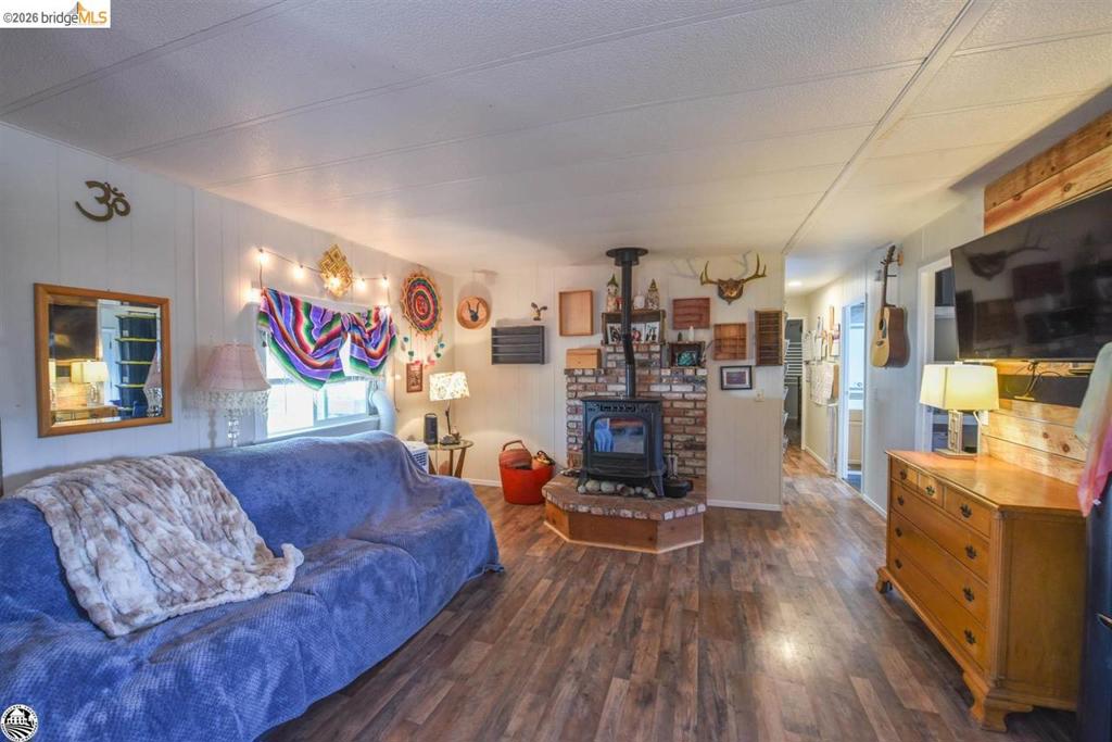 8400 Old Melones Dam Rd, Jamestown, CA 95327