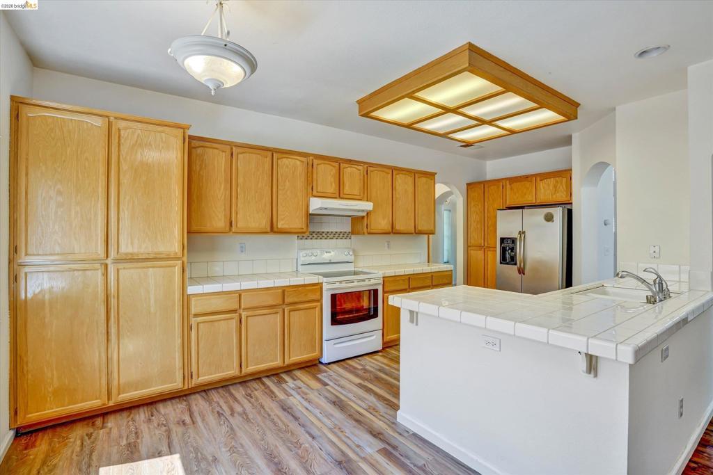 550 Apple Hill Dr, Brentwood (CC), CA 94513