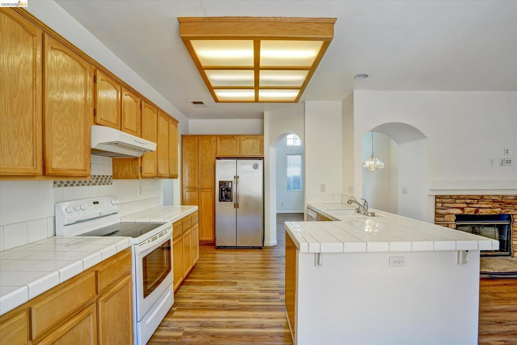 550 Apple Hill Dr, Brentwood (CC), CA 94513