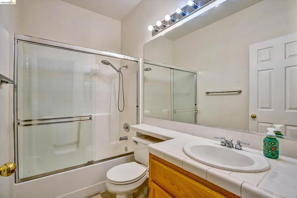 550 Apple Hill Dr, Brentwood (CC), CA 94513