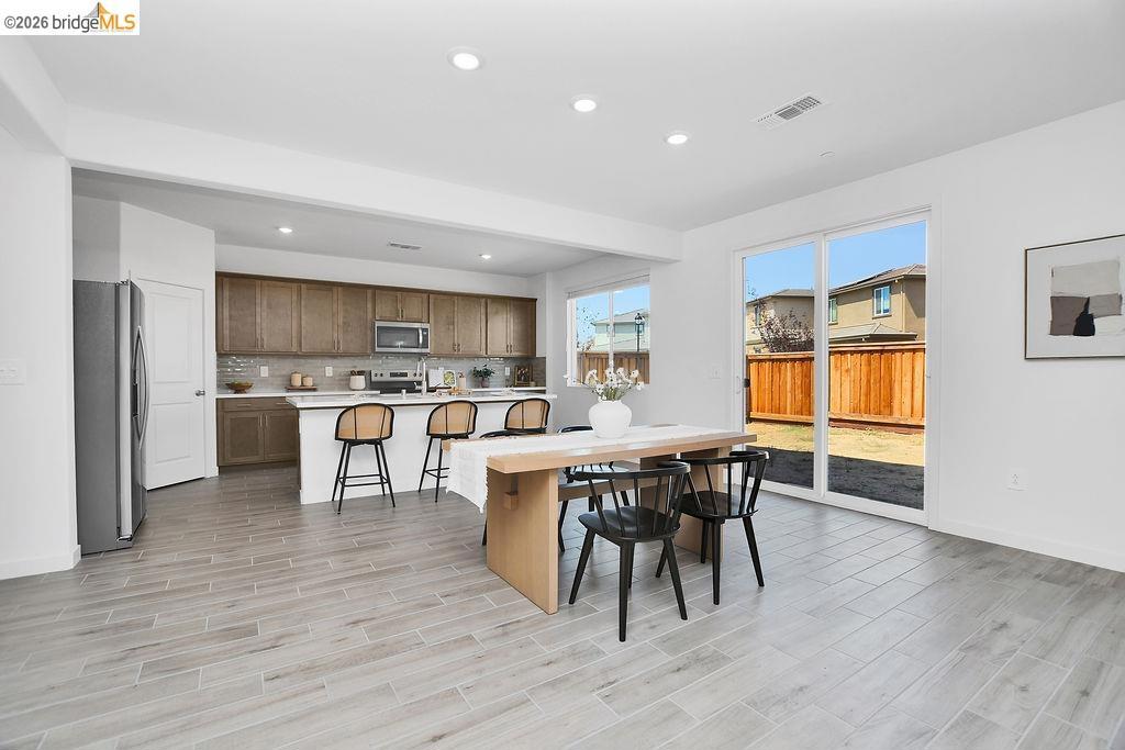 321 Hanson Ln, Brentwood (CC), CA 94513