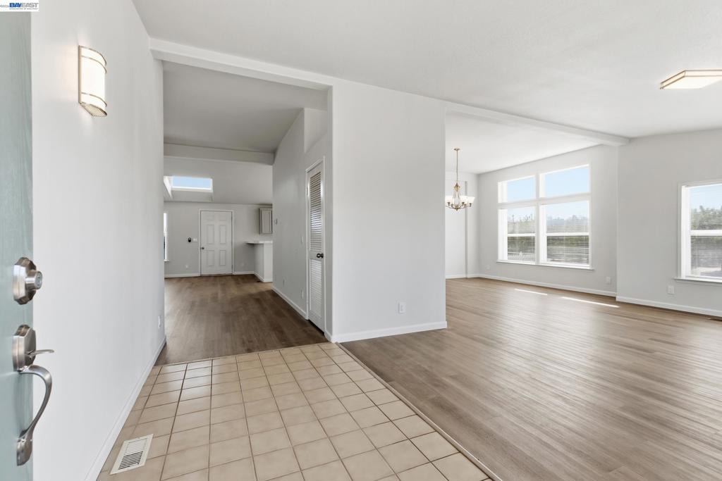 4437 W Grayson, Modesto, CA 95358