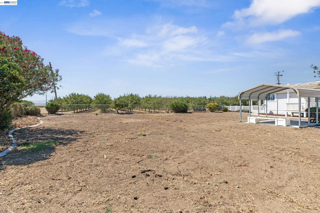 4437 W Grayson, Modesto, CA 95358