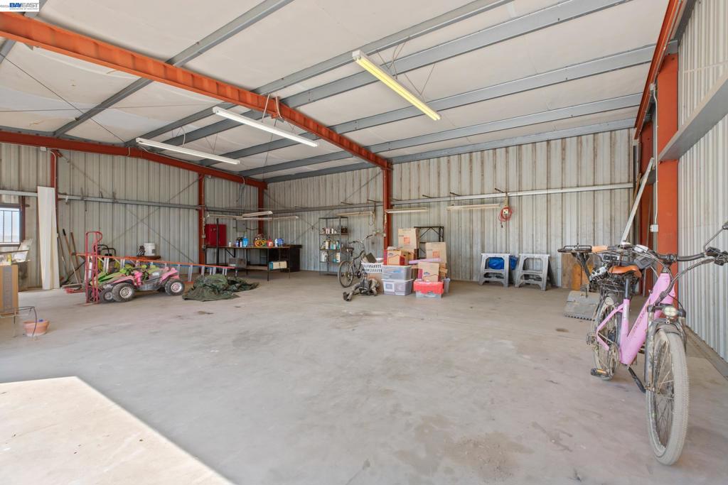 4437 W Grayson, Modesto, CA 95358