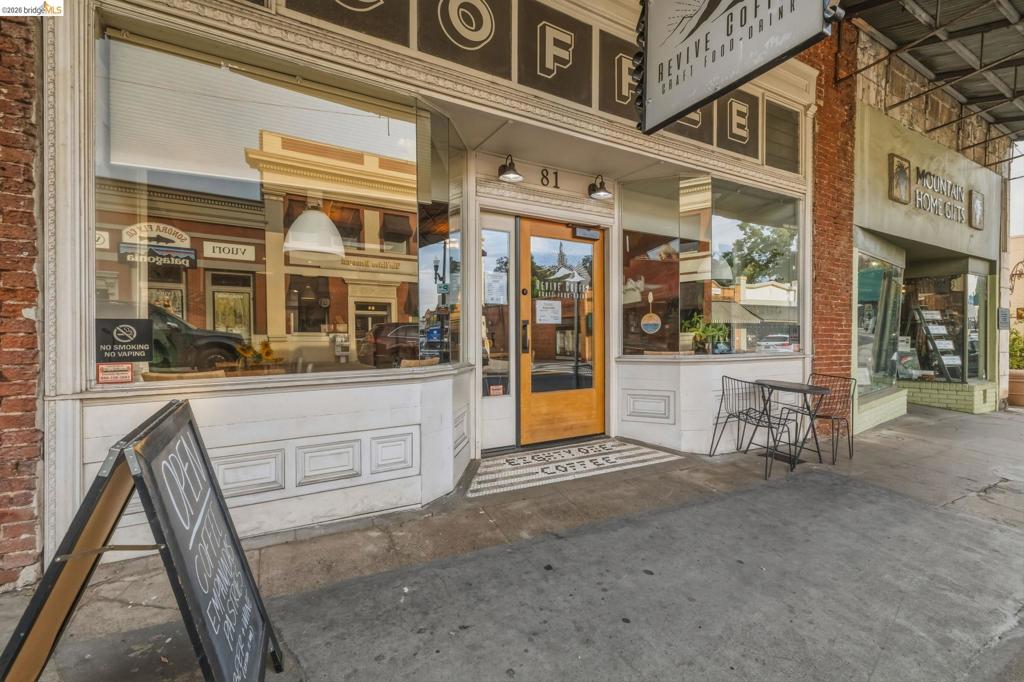 81 S Washington St, Sonora, CA 95370