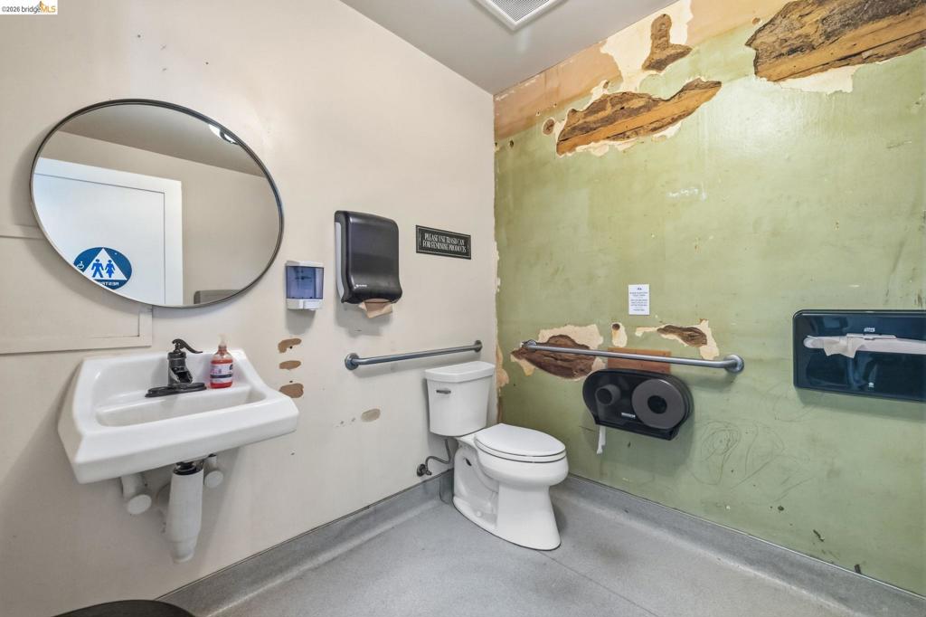 81 S Washington St, Sonora, CA 95370