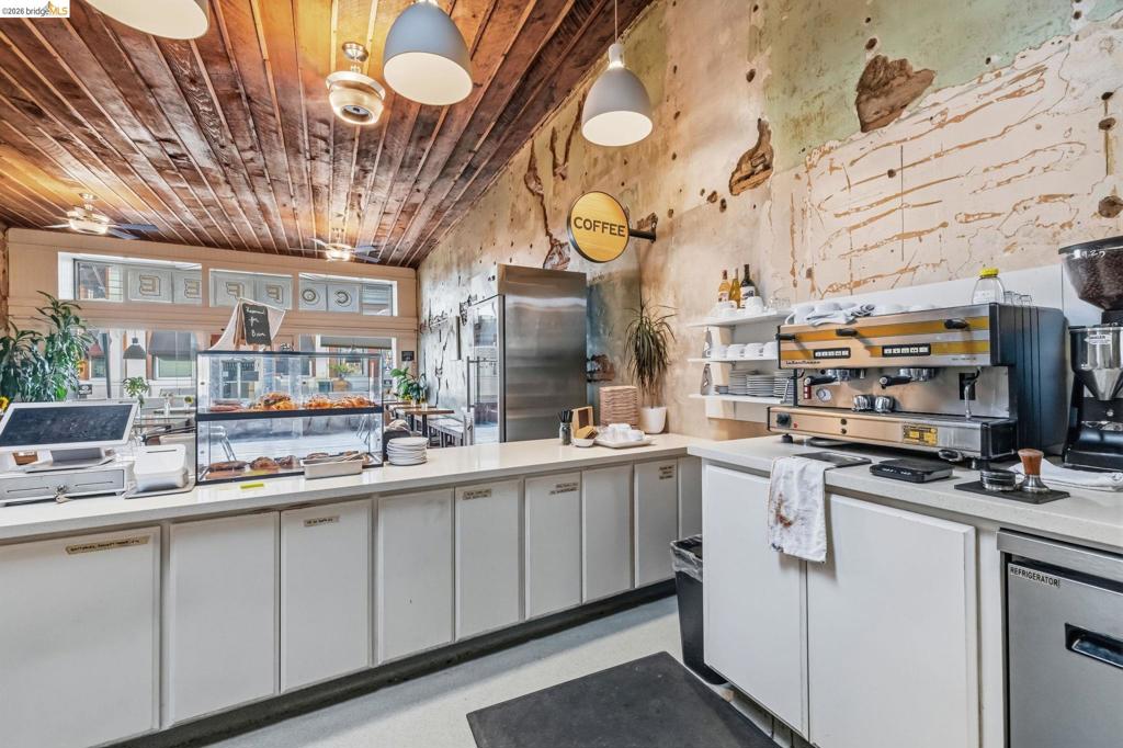 81 S Washington St, Sonora, CA 95370