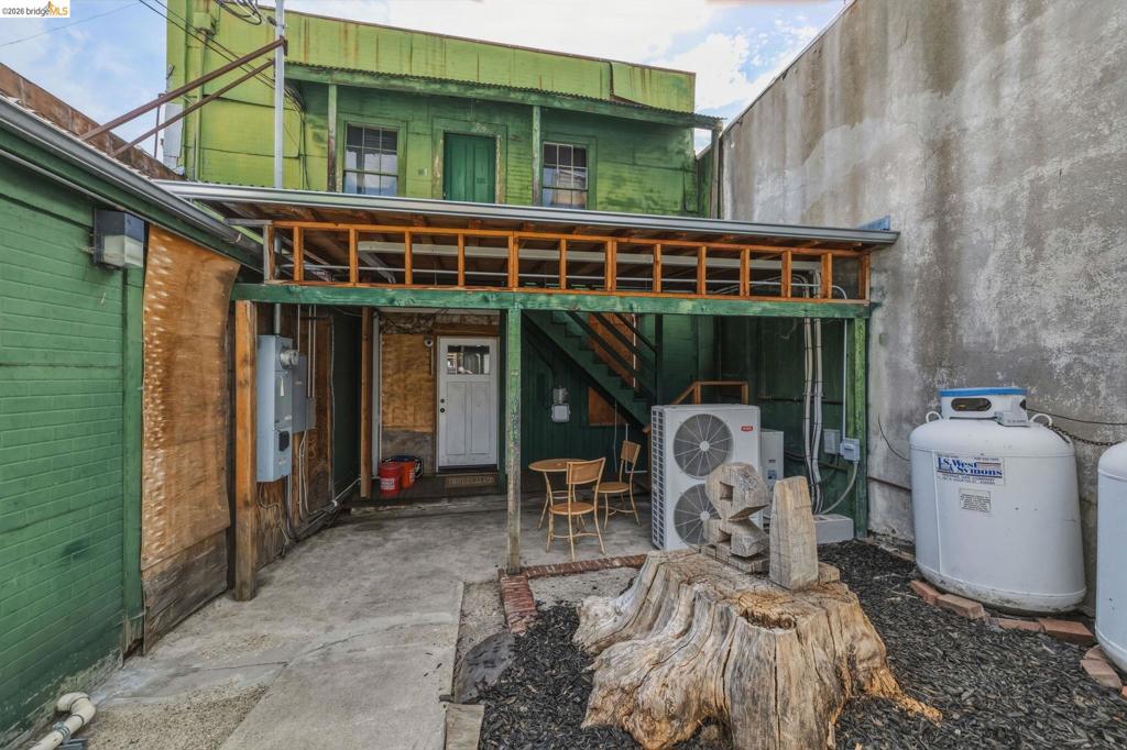 81 S Washington St, Sonora, CA 95370