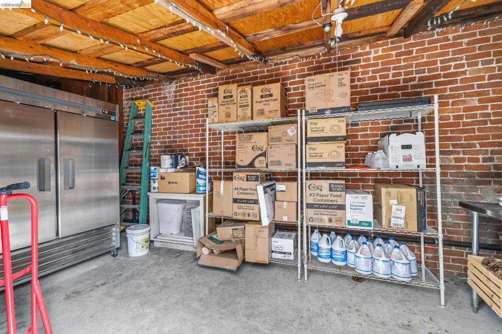 81 S Washington St, Sonora, CA 95370