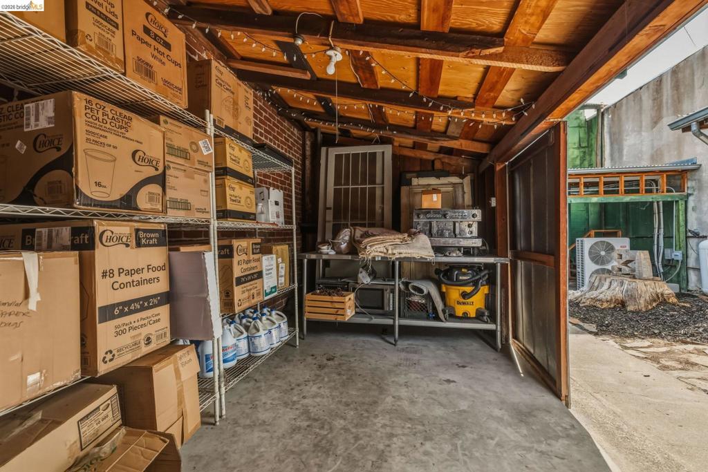 81 S Washington St, Sonora, CA 95370