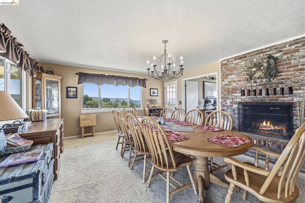 9325 Fraguero Rd, Sonora, CA 95370