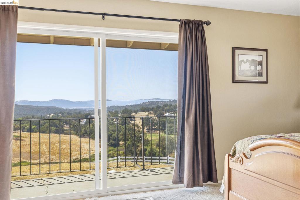 9325 Fraguero Rd, Sonora, CA 95370