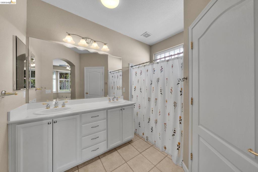 297 Baldwin Dr, Brentwood (CC), CA 94513