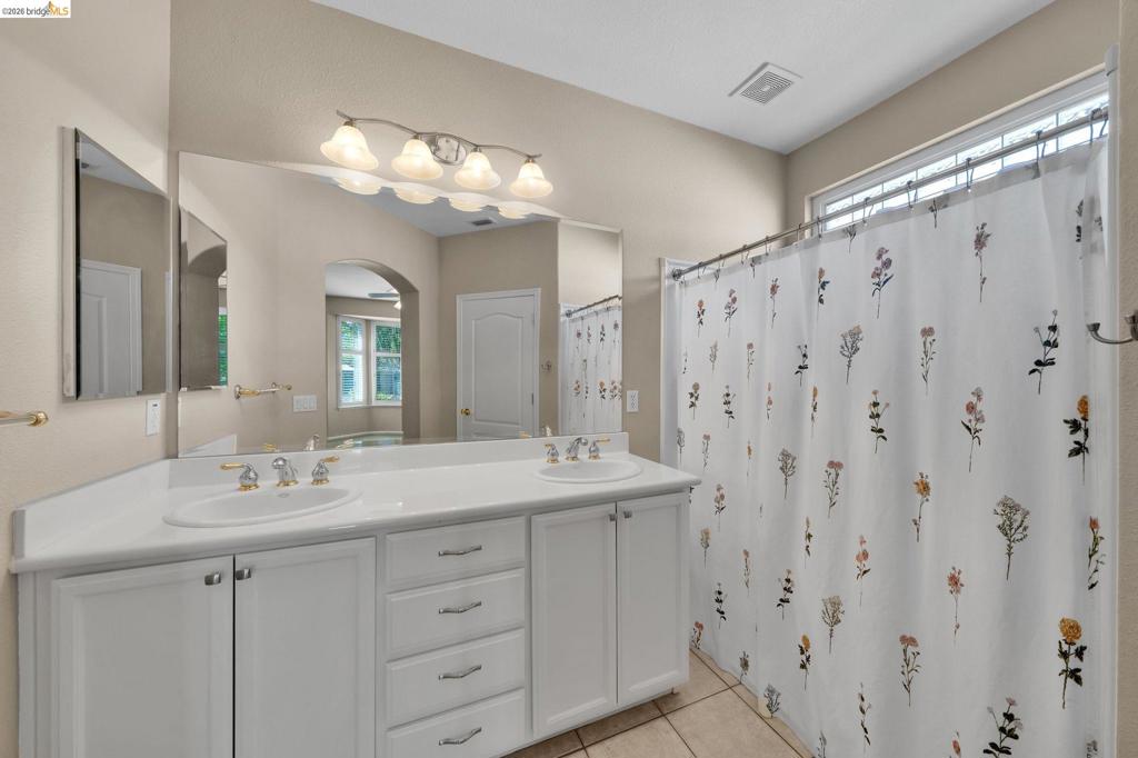 297 Baldwin Dr, Brentwood (CC), CA 94513