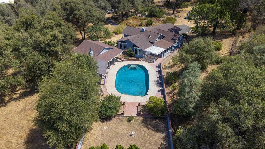 17910 Dolores Ln, Sonora, CA 95370