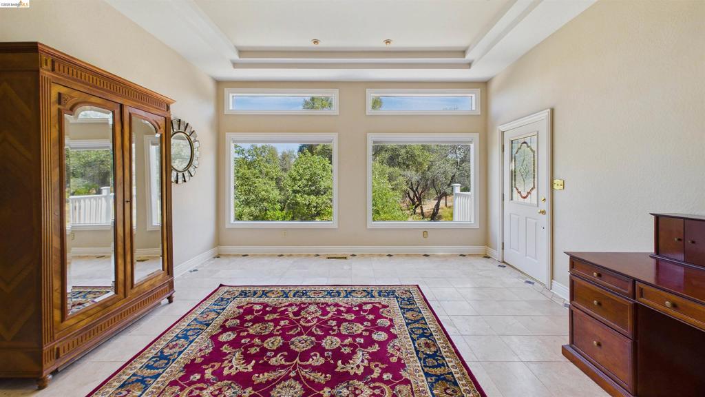 17910 Dolores Ln, Sonora, CA 95370