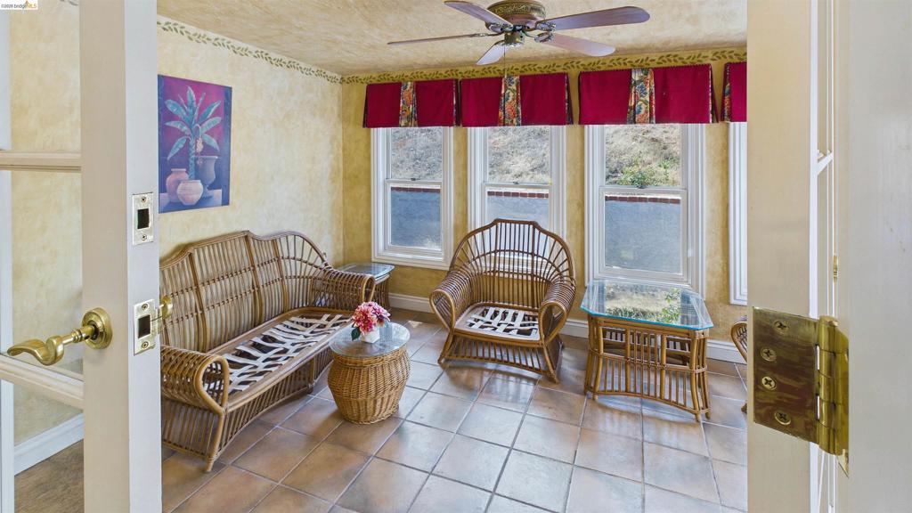 17910 Dolores Ln, Sonora, CA 95370
