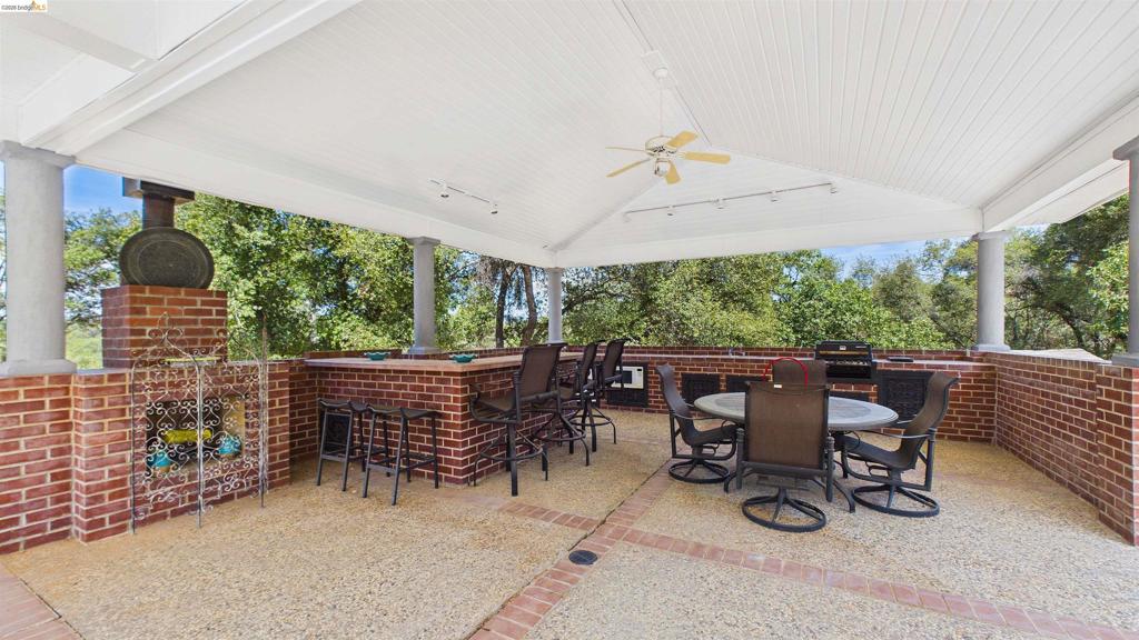 17910 Dolores Ln, Sonora, CA 95370