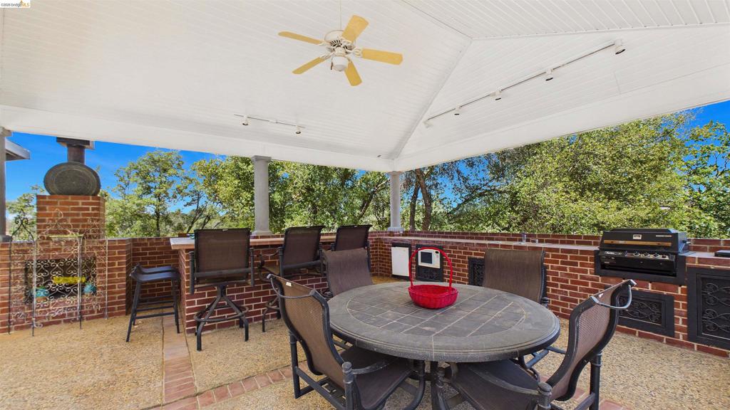 17910 Dolores Ln, Sonora, CA 95370