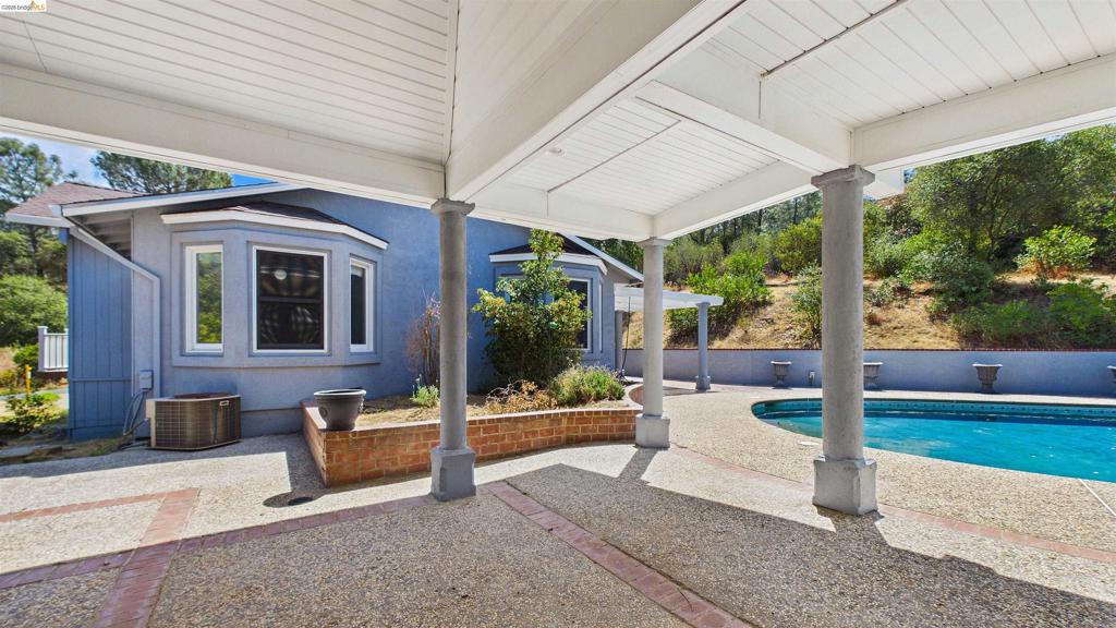 17910 Dolores Ln, Sonora, CA 95370