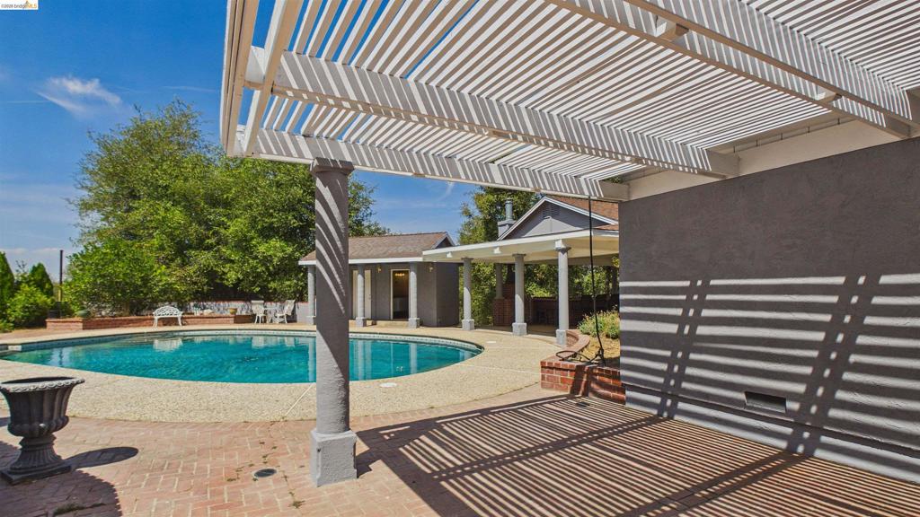 17910 Dolores Ln, Sonora, CA 95370