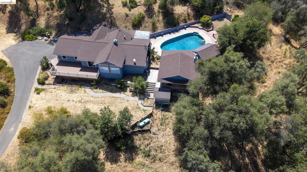 17910 Dolores Ln, Sonora, CA 95370