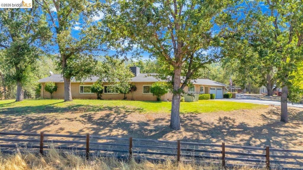 22309 Villas Ln, Sonora, CA 95370