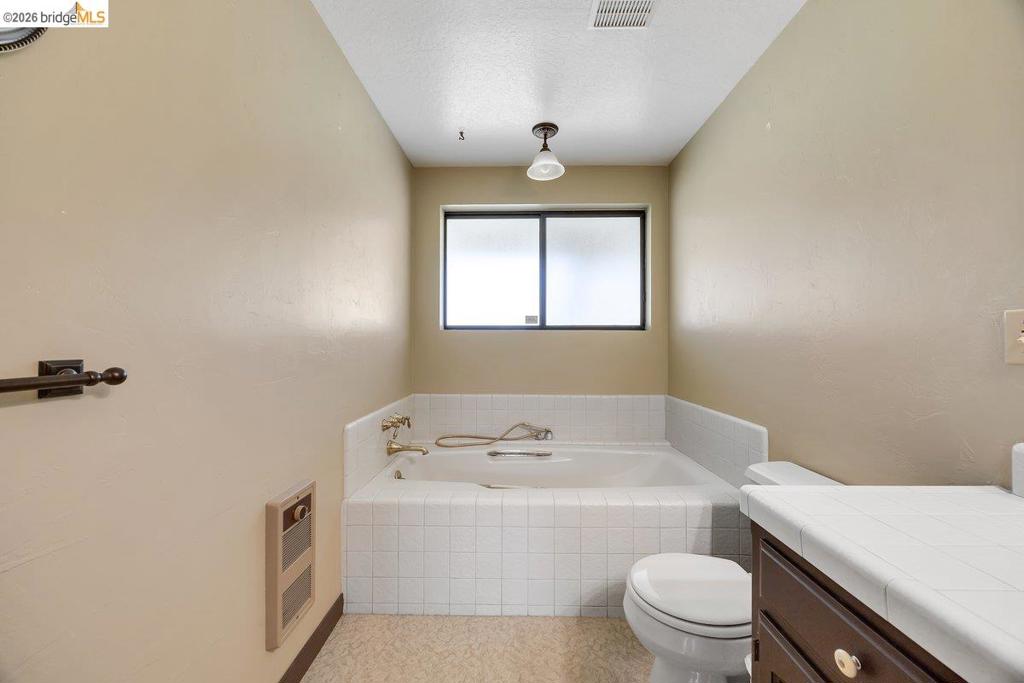 22309 Villas Ln, Sonora, CA 95370