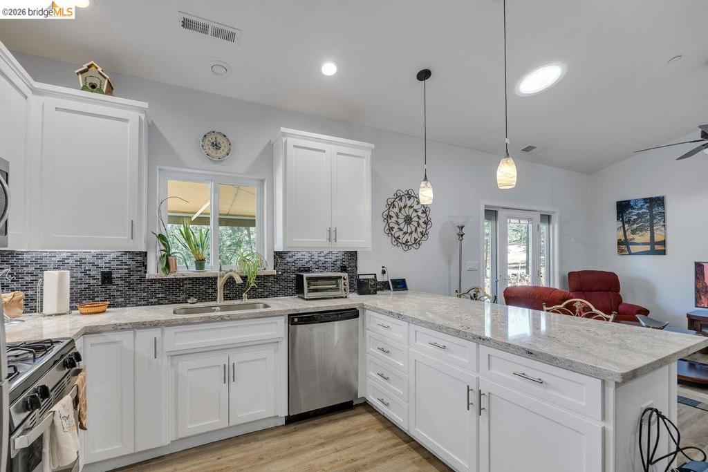 22309 Villas Ln, Sonora, CA 95370