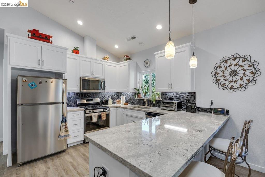 22309 Villas Ln, Sonora, CA 95370